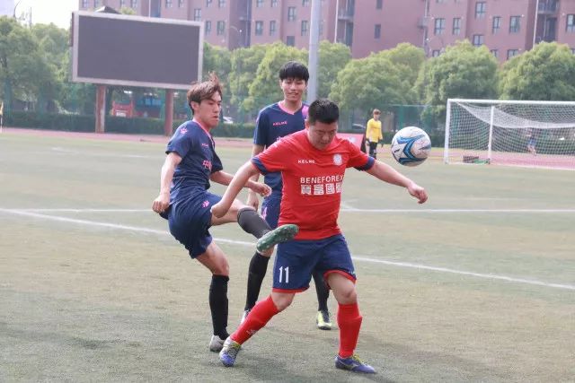 文班亚马21分马刺不敌魔术 森林狼大胜独行侠