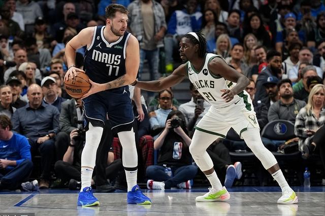 西甲-维尼修斯戴帽贝林厄姆破门 皇马4-0胜